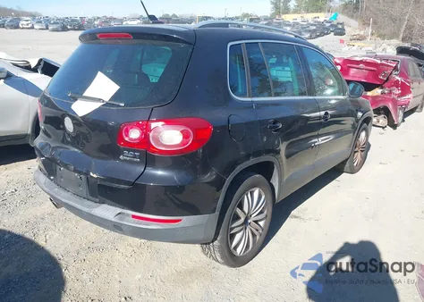 2011 Volkswagen Tiguan Sel из США, поврежденный, VIN WVGBV7AX8BW518867